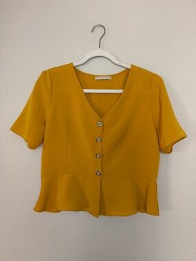 Active USA | Mustard V-Neck Button Peplum Blouse | Size Large